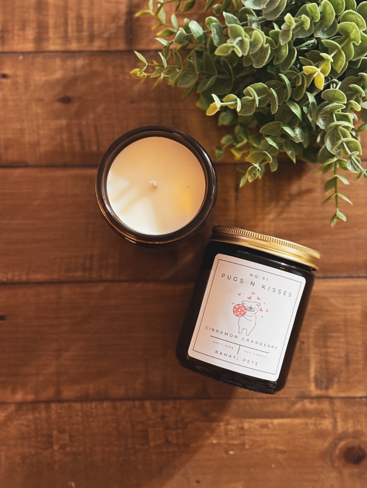 Pugs N Kisses 8 oz soy candle