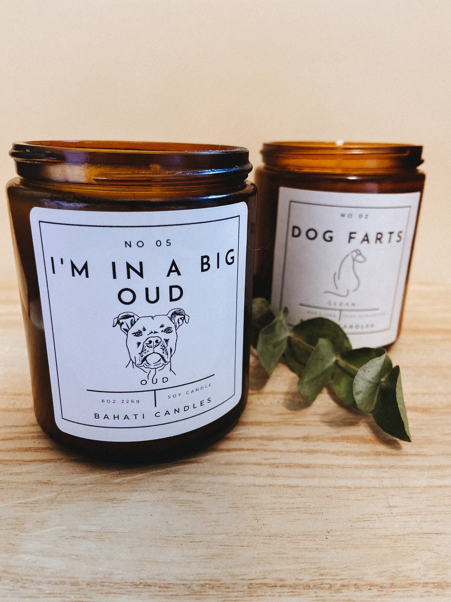 I'm in a big oud - 8 ounce candle
